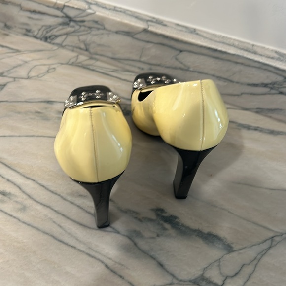 Prada heels only worn inside and on carpet. Several discolorations as depicted - Picture 3 of 12